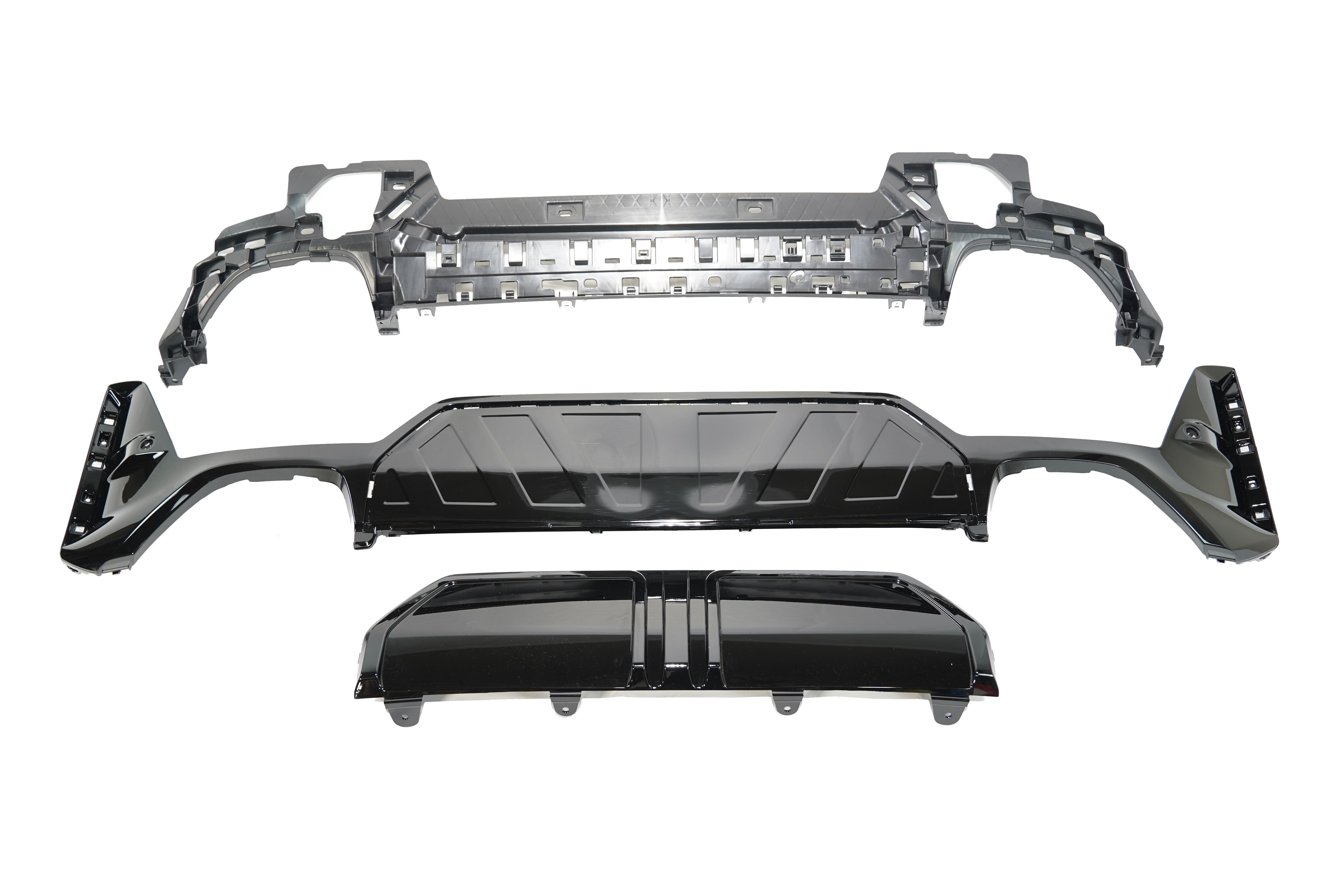 2023-2025 BMW LCI G20 M-Performance Style Rear Diffuser