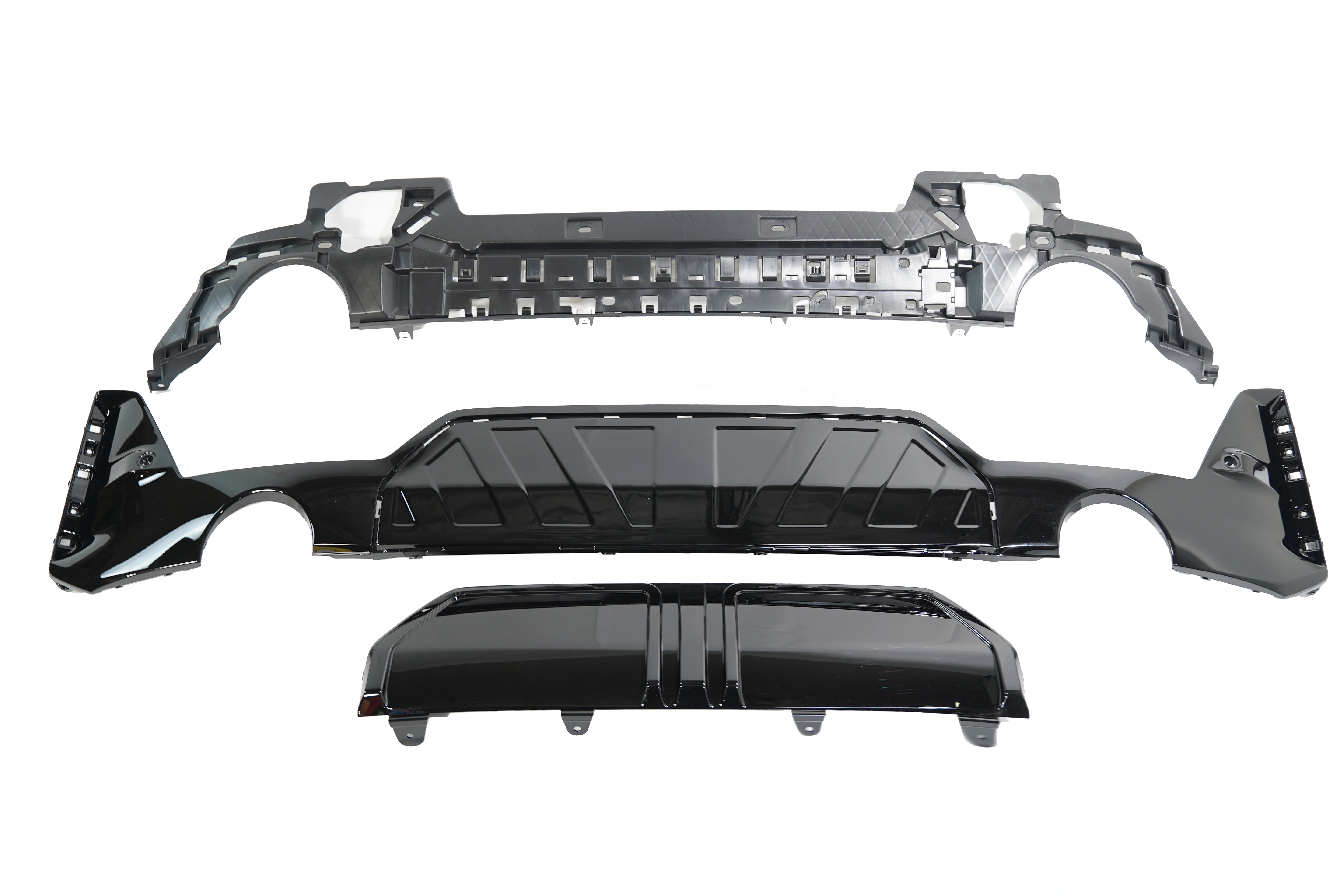 2023-2025 BMW LCI G20 M-Performance Style Rear Diffuser